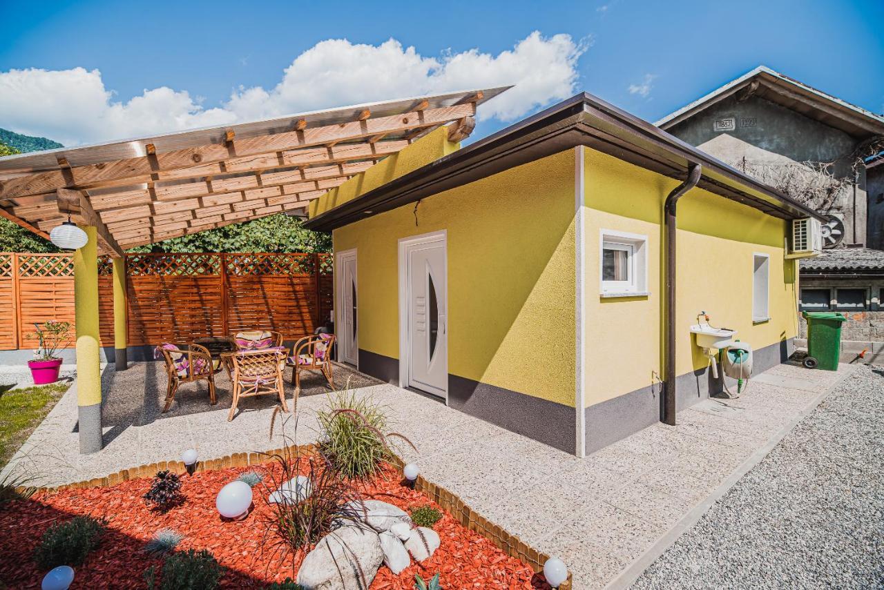 Cuderland Studio Kurnik Кобарід Екстер'єр фото